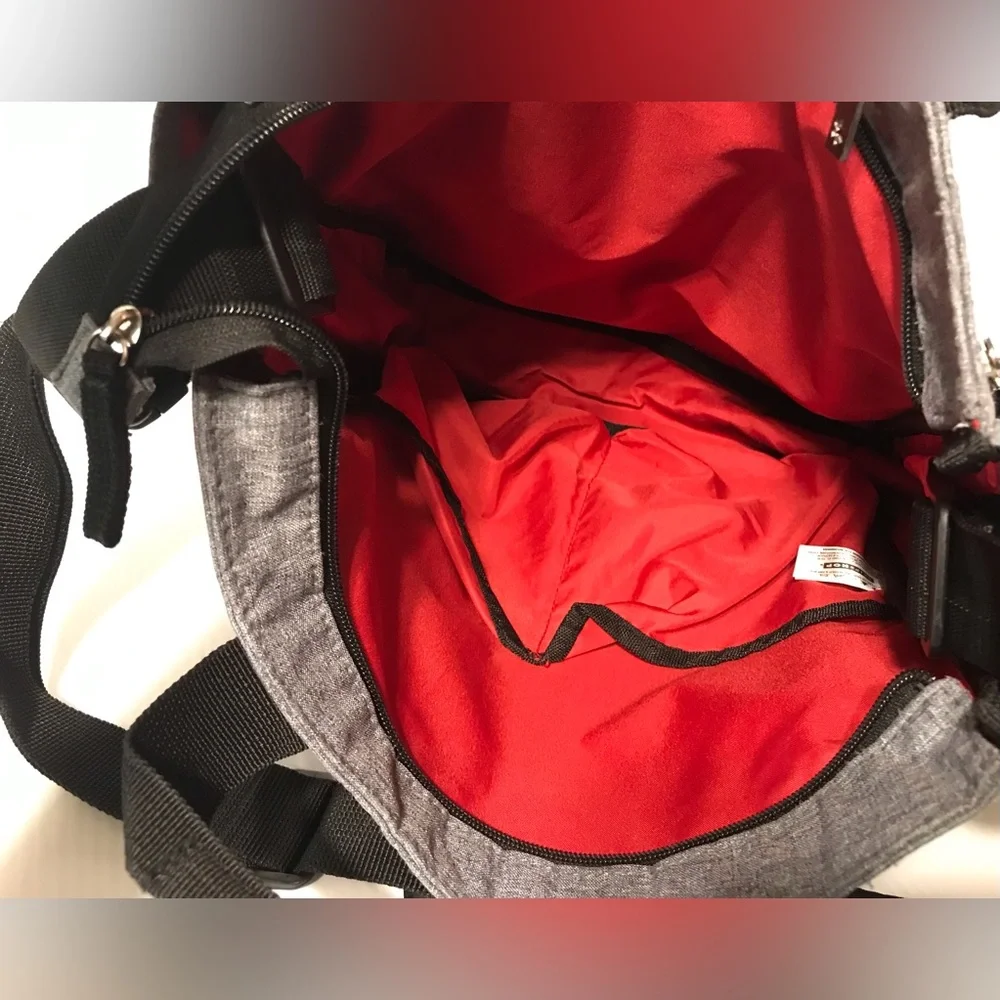 Skip Hop gray baby messenger diaper bag